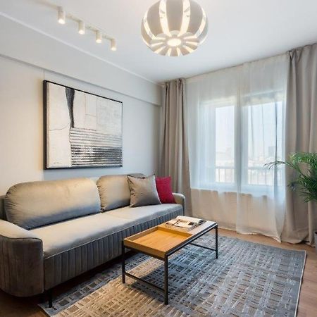 Downtown Modern - 2Br Apartment บูคาเรสต์ ภายนอก รูปภาพ