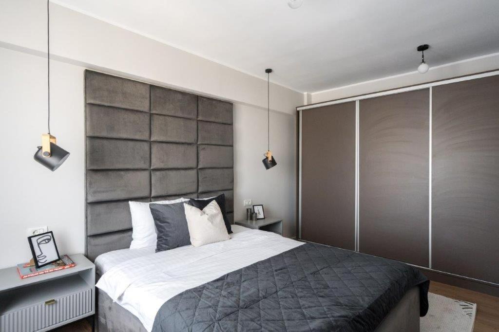 Downtown Modern - 2Br Apartment บูคาเรสต์ ภายนอก รูปภาพ